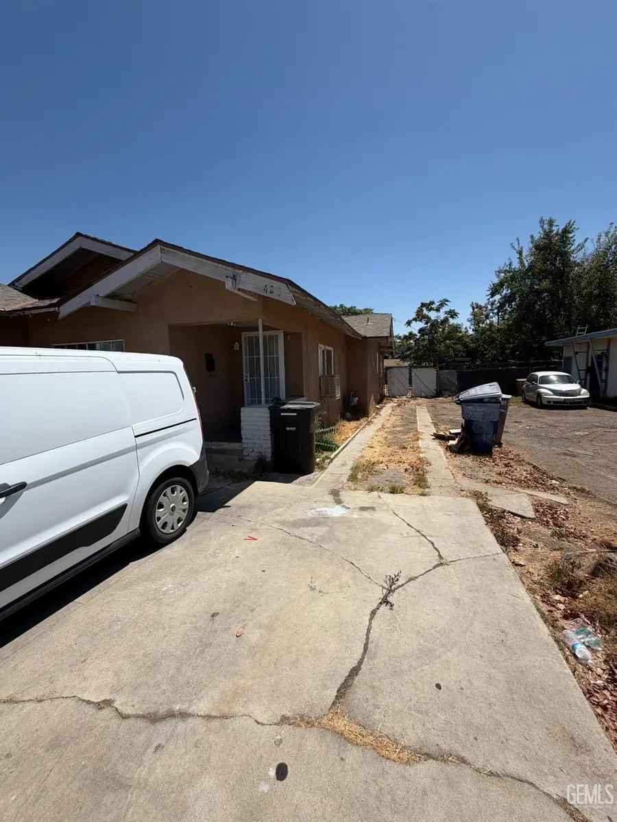 428 L STREET, Bakersfield, CA 93304 - #3