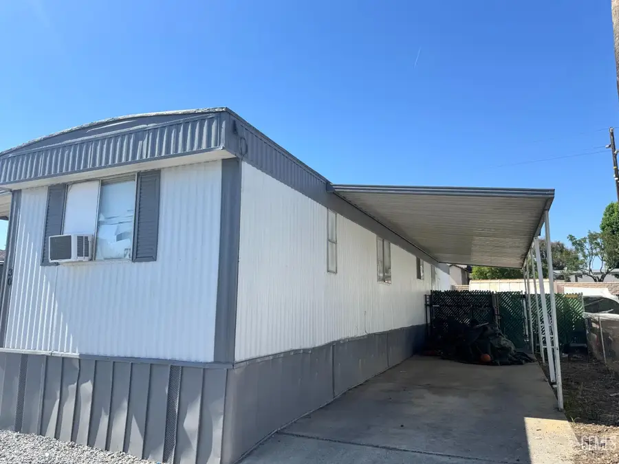 6601 EUCALYPTUS DRIVE #30, Bakersfield, CA 93306 - #2