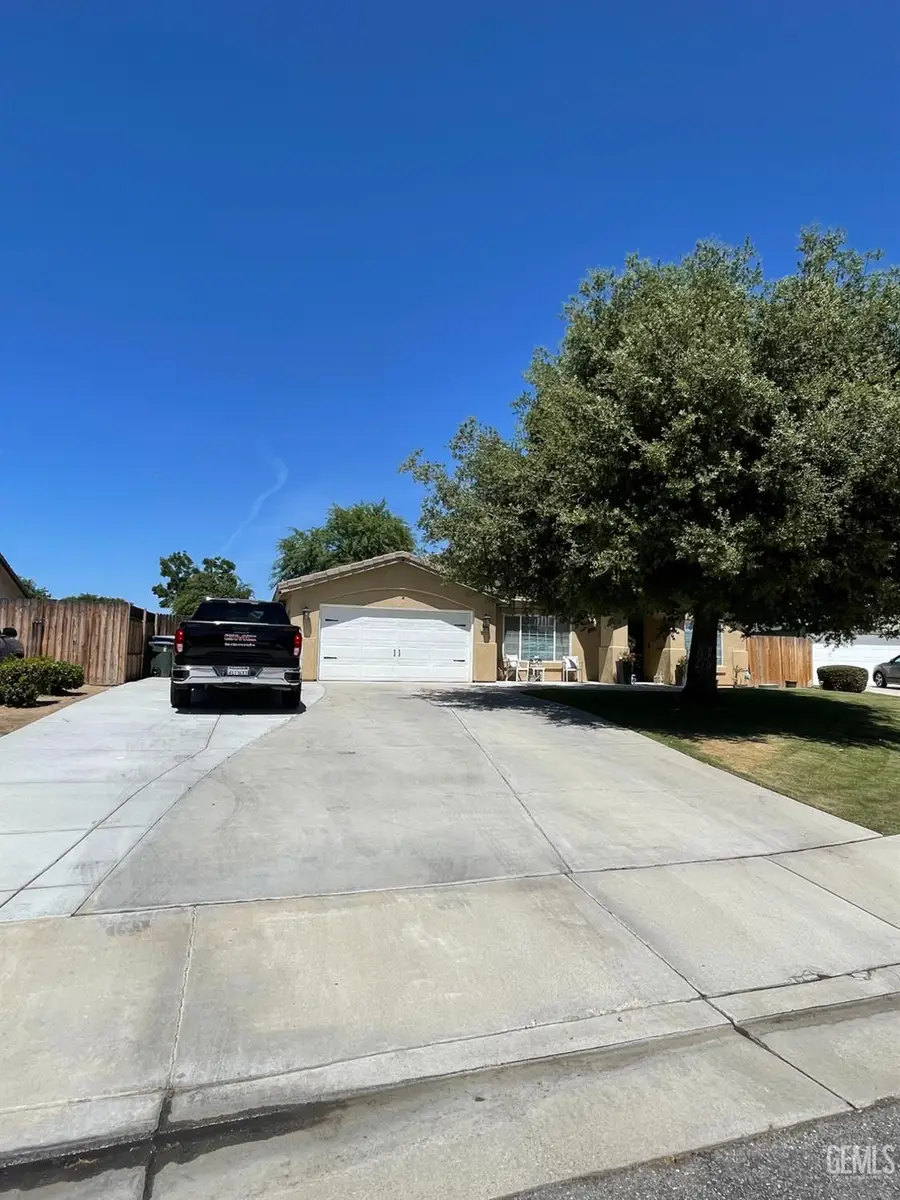 5510 LOMBARDY COURT, Bakersfield, CA 93308 - #2