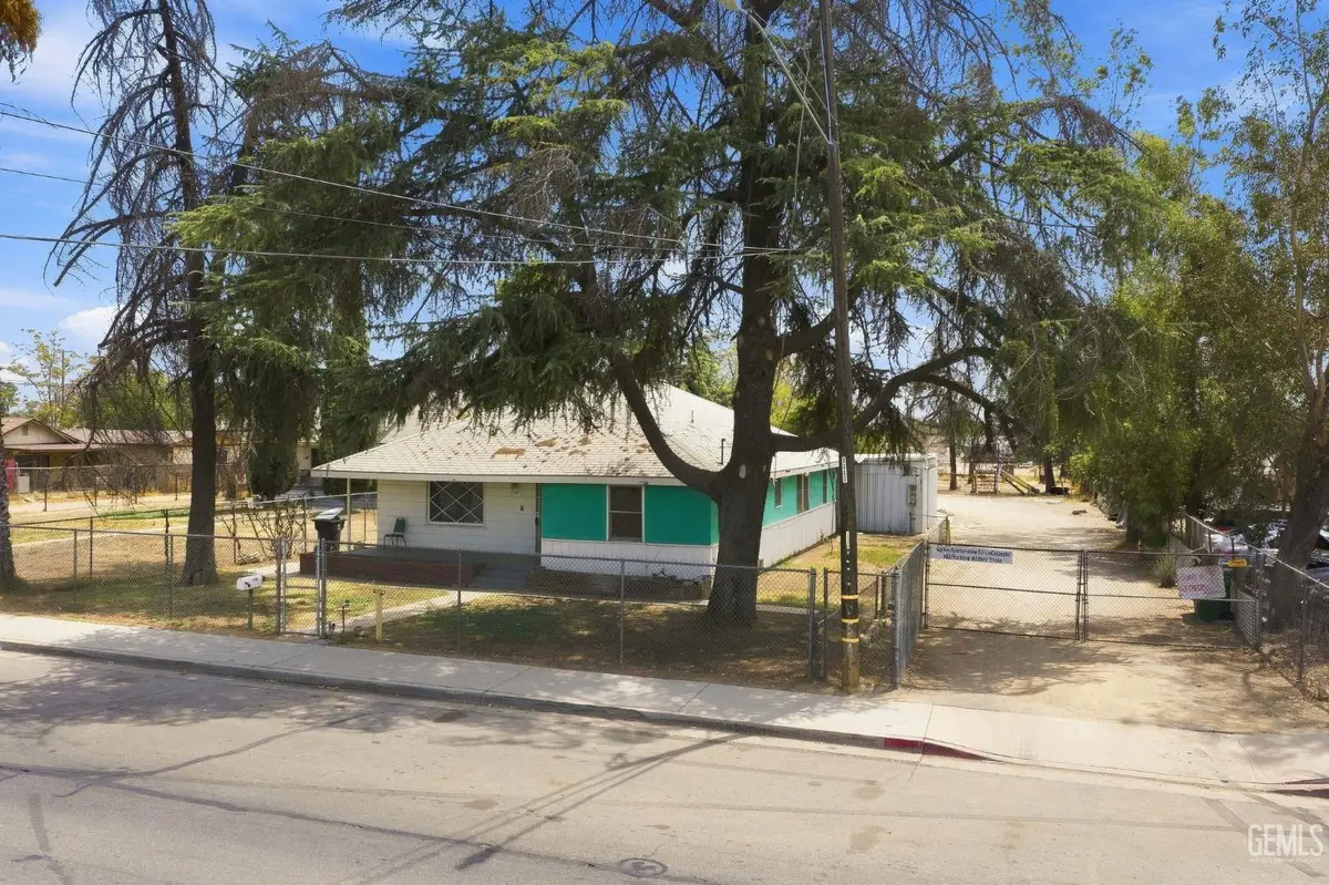 2501 E CALIFORNIA AVENUE, Bakersfield, CA 93307 - #1