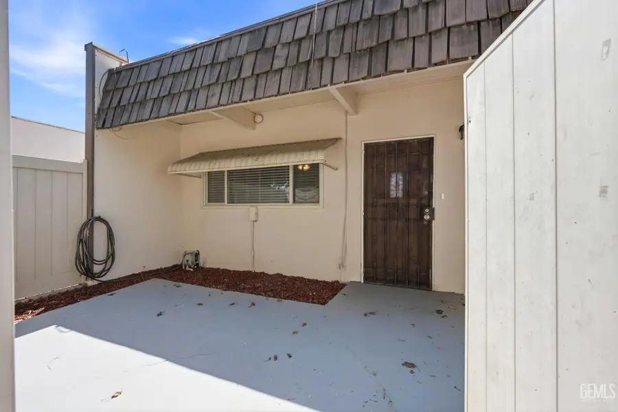 3800 STOCKDALE HIGHWAY #28, Bakersfield, CA 93309 - #3