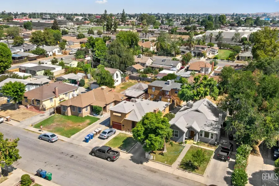 130 HIGHLAND DRIVE, Bakersfield, CA 93308 - #3