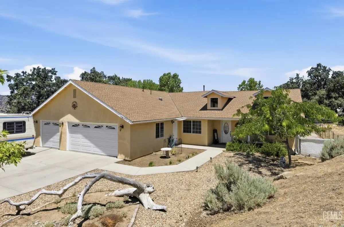 17381 BOLD VENTURE DRIVE, Tehachapi, CA 93561 - #1