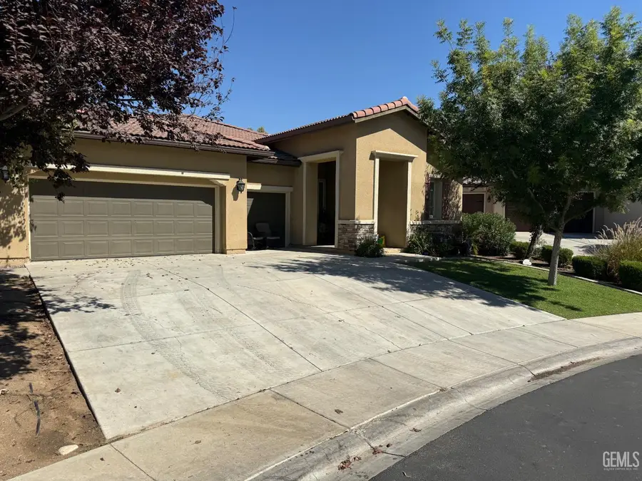 5014 VENTANA CANYON DRIVE, Bakersfield, CA 93306 - #2