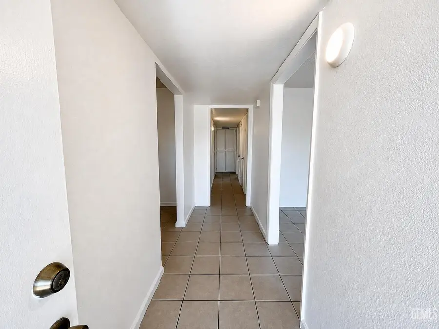 5805 MIDAS STREET, Bakersfield, CA 93307 - #3