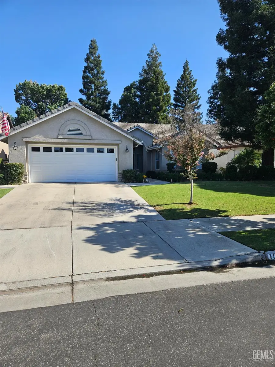 10001 TIMELESS ROSE COURT, Bakersfield, CA 93311 - #2