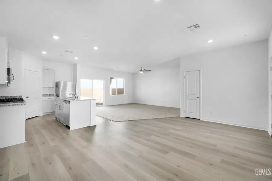 1225 ACALA COURT, Shafter, CA 93263 - #3