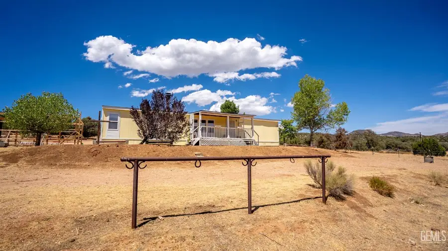 12815 UMTALI, Tehachapi, CA 93561 - #3