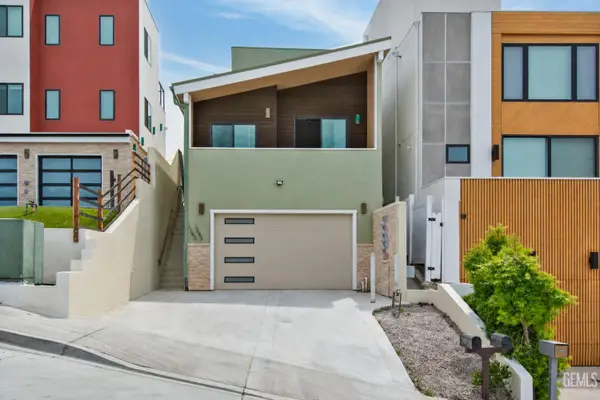 1243 VAN NUYS STREET, San Diego, CA 92109