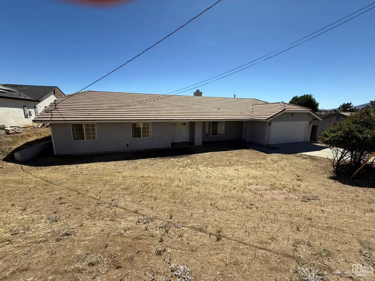 22608 MARIPOSA ROAD, Tehachapi, CA 93561 - #1