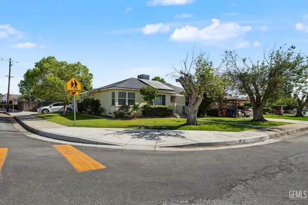 2028 ESTHER DRIVE, Bakersfield, CA 93308