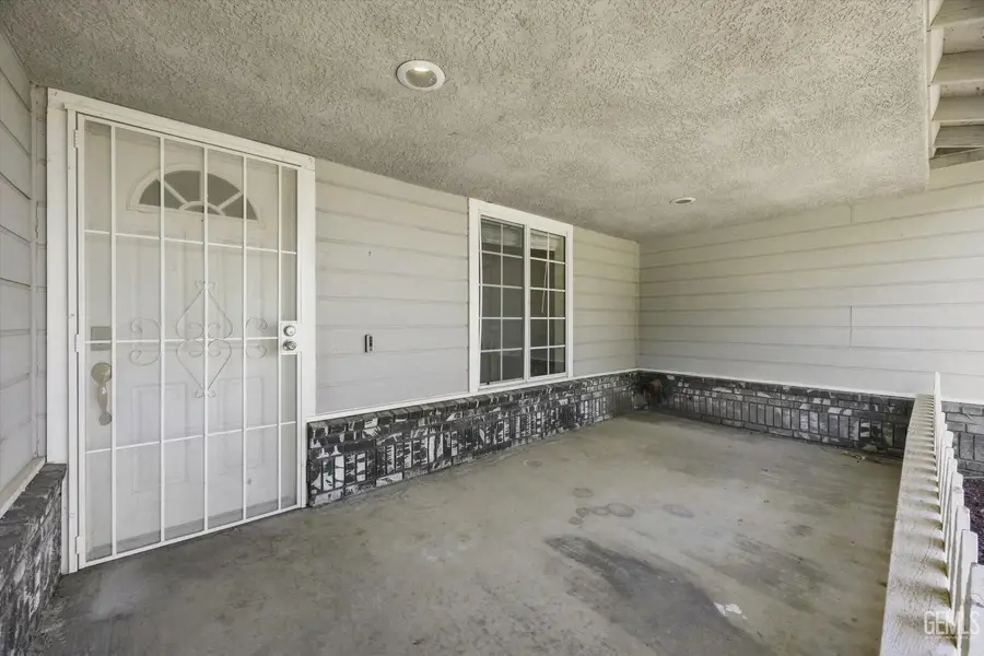 22005 TINY COURT, Tehachapi, CA 93561 - #3