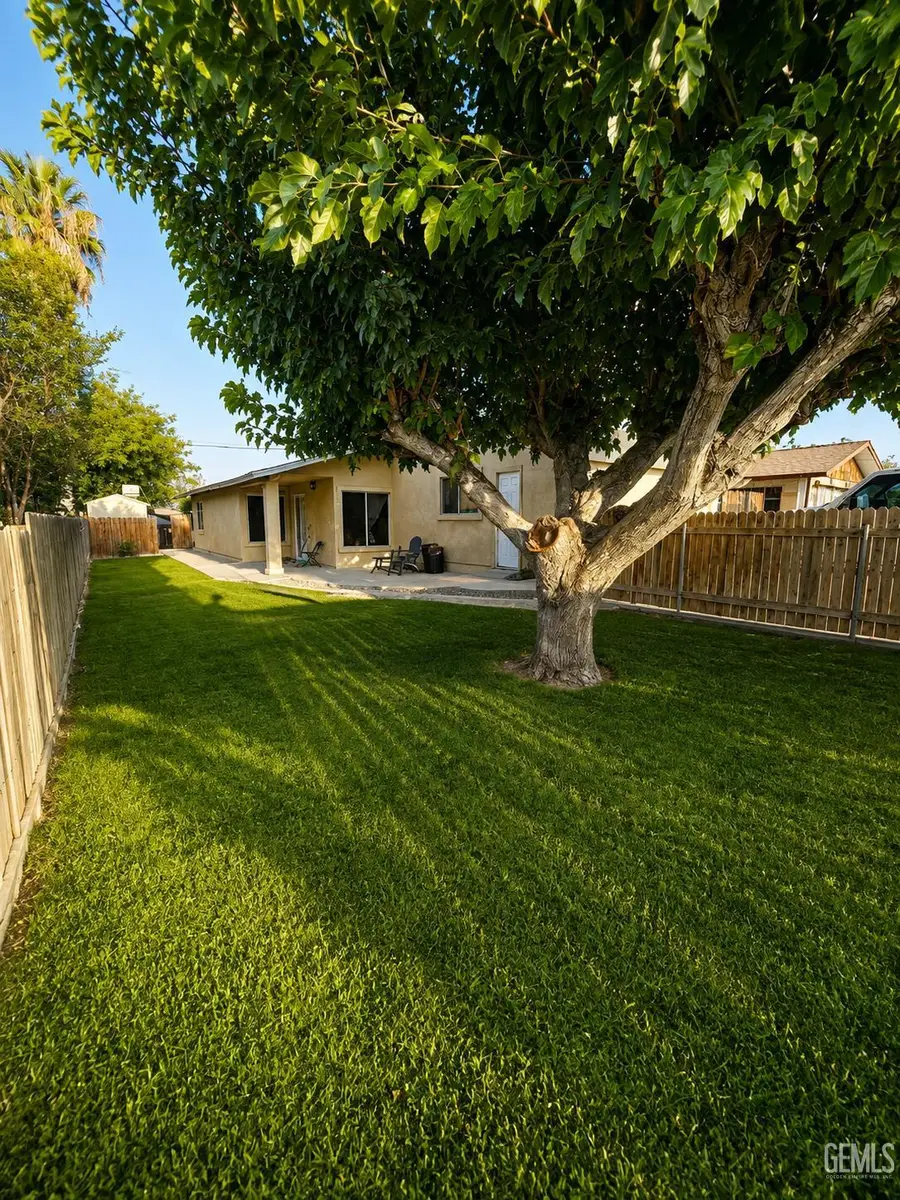 912 ALAMEDA STREET, Maricopa, CA 93252 - #2