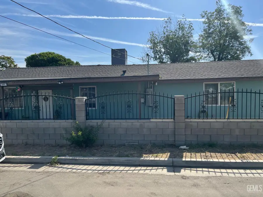 301 COOLEY DRIVE, Bakersfield, CA 93306 - #2