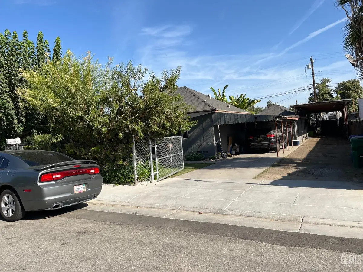 258 GARDEN DRIVE, Bakersfield, CA 93307 - #1