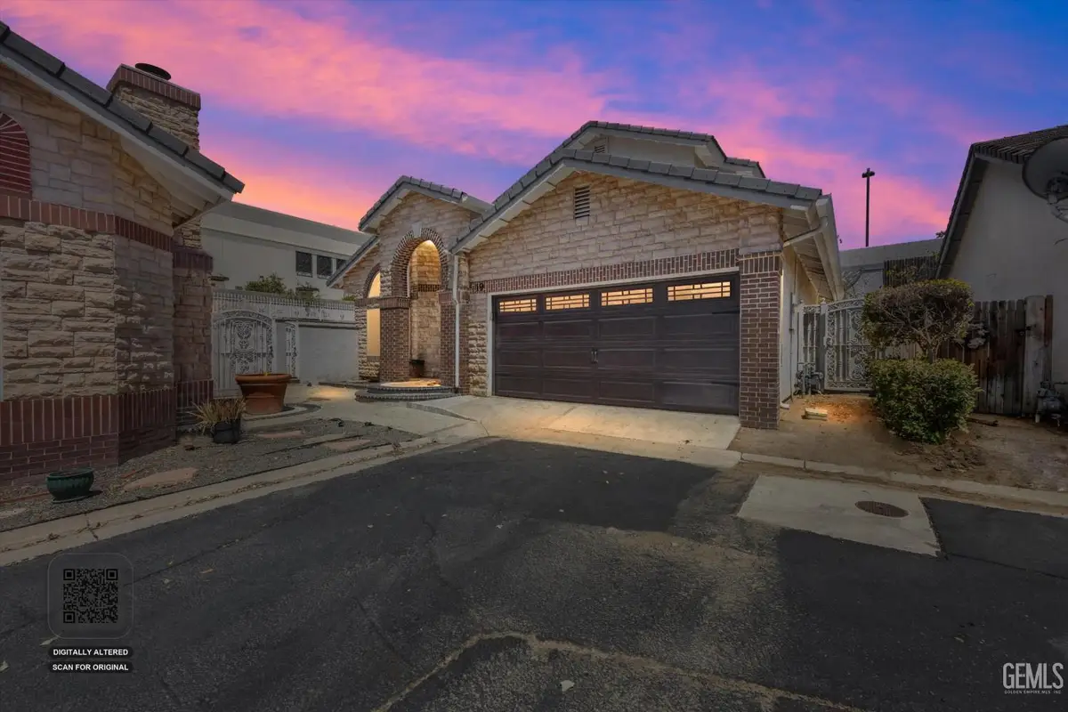 3625 BERNARD STREET #19, Bakersfield, CA 93306 - #1
