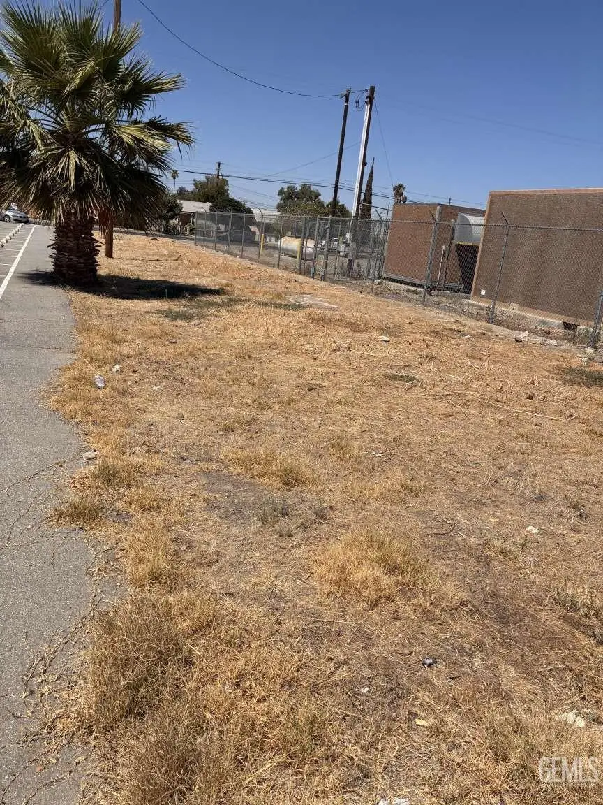 1224 GLENWOOD STREET, Delano, CA 93215 - #2