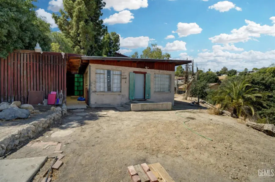 518 WILSON AVENUE, Taft, CA 93268 - #3