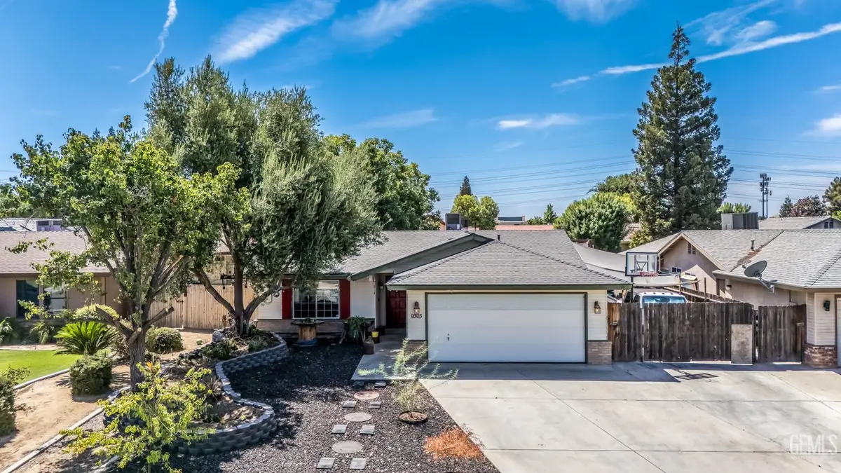 9303 ALKI COURT, Bakersfield, CA 93312 - #1
