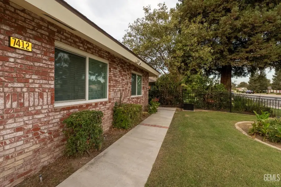 7412 OLIVE DRIVE, Bakersfield, CA 93308 - #3