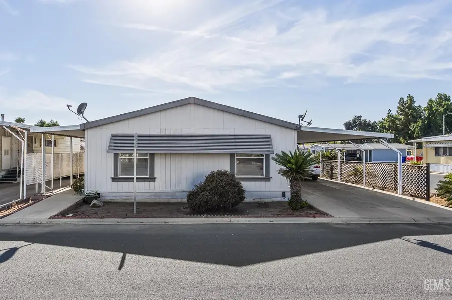 1343 W MORTON #73, Porterville, CA 93257 - #2