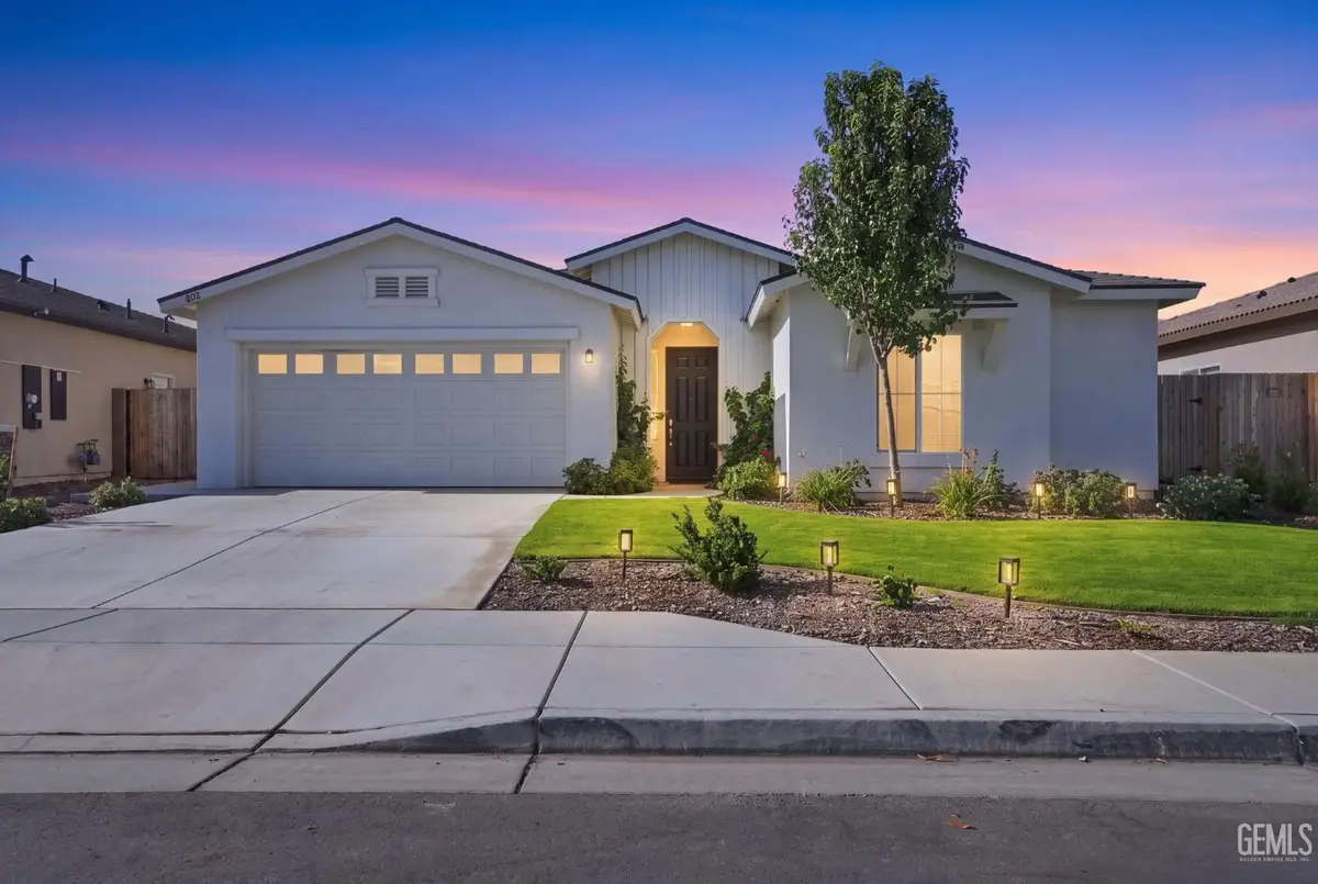 913 MACCLESFIELD STREET, Bakersfield, CA 93307 - #1