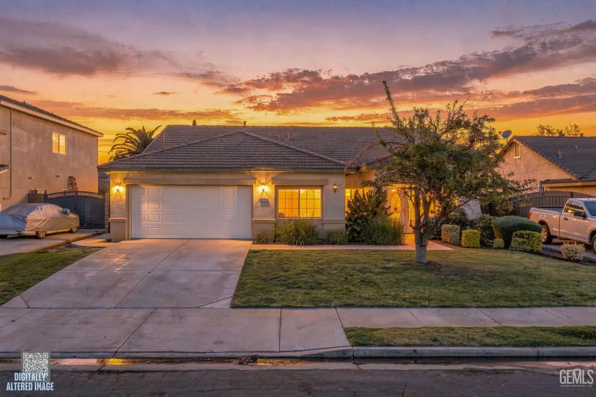 6605 CHINOOK FALLS DRIVE, Bakersfield, CA 93312 - #1