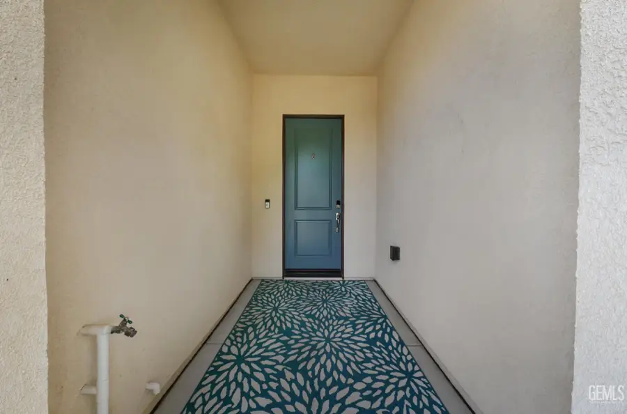 10026 BESANCON WAY, Bakersfield, CA 93306 - #3