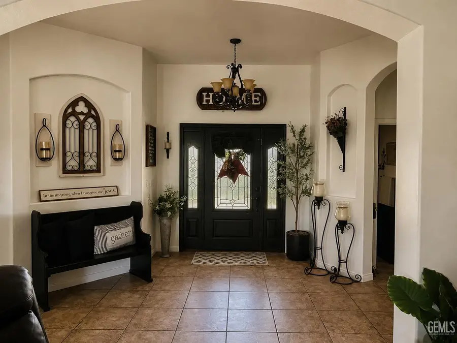 11322 STROKE CUTTERS DRIVE, Taft, CA 93268 - #2