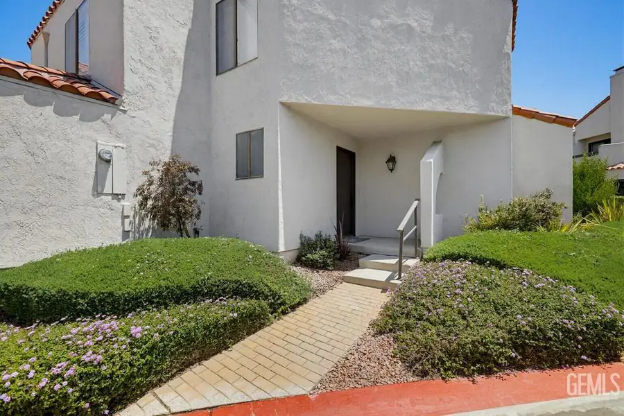 4225 ANDROS CIRCLE, Huntington Beach, CA 92649 - #3
