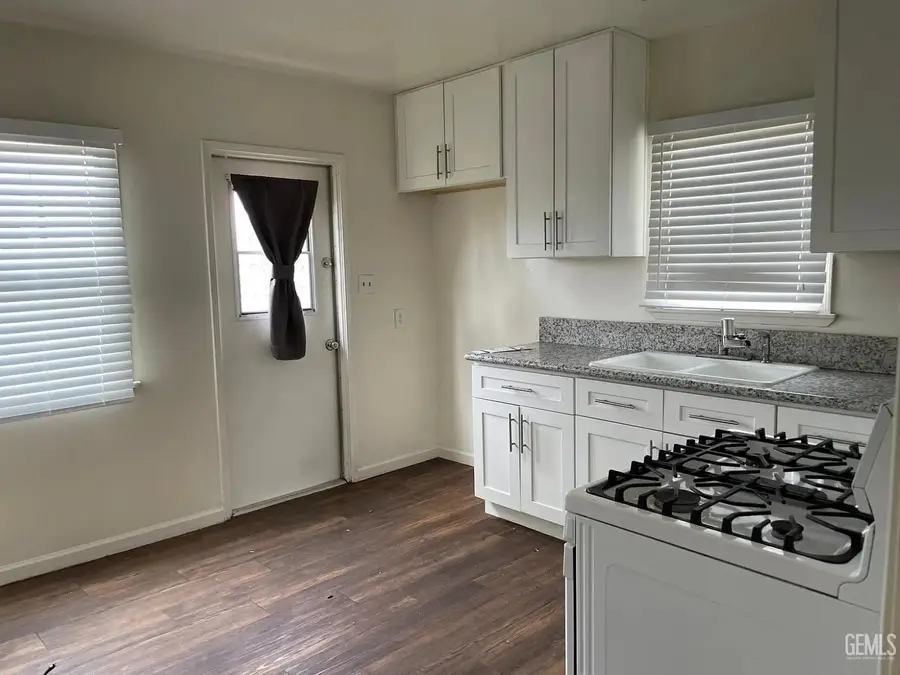2613 DINA WAY, Bakersfield, CA 93308 - #3
