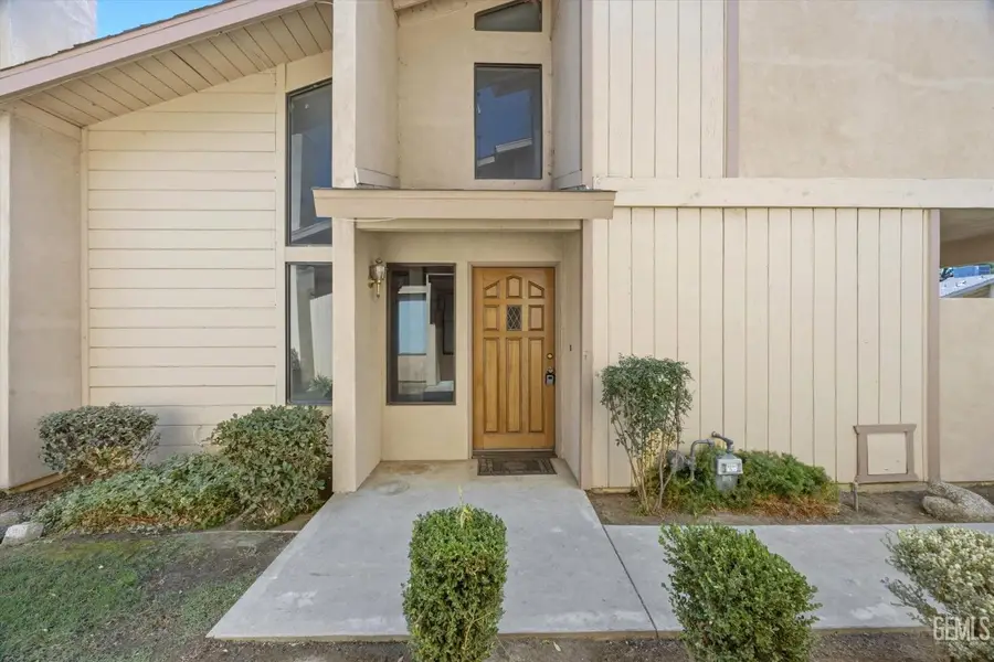 1000 OLIVE DRIVE #46, Bakersfield, CA 93308 - #2