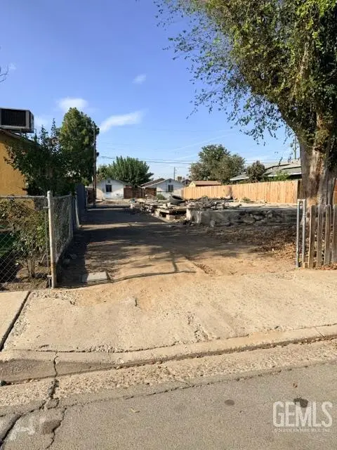 1922 4TH STREET, Wasco, CA 93280 - #2