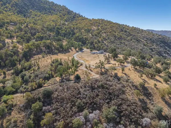 27201 EL CAMINO DRIVE, Tehachapi, CA 93561