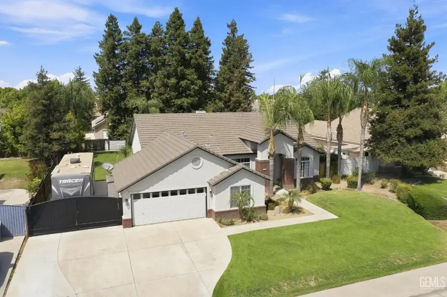 15618 CLARISSE STREET, Bakersfield, CA 93314 - #2
