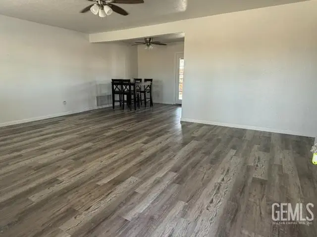 901 W RADER AVENUE, Ridgecrest, CA 93555 - #2