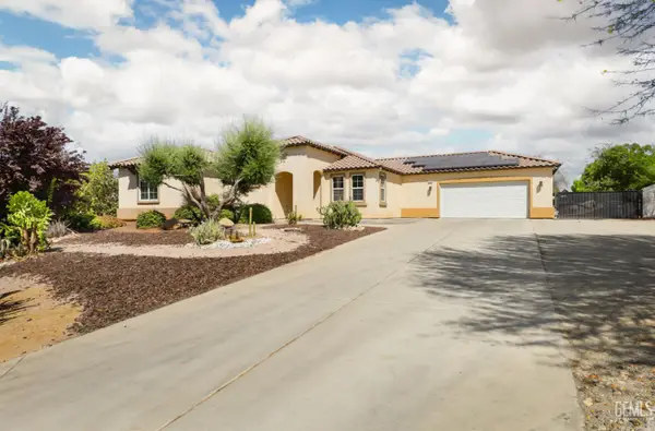 13504 CARPACCIO LANE, Bakersfield, CA 93306