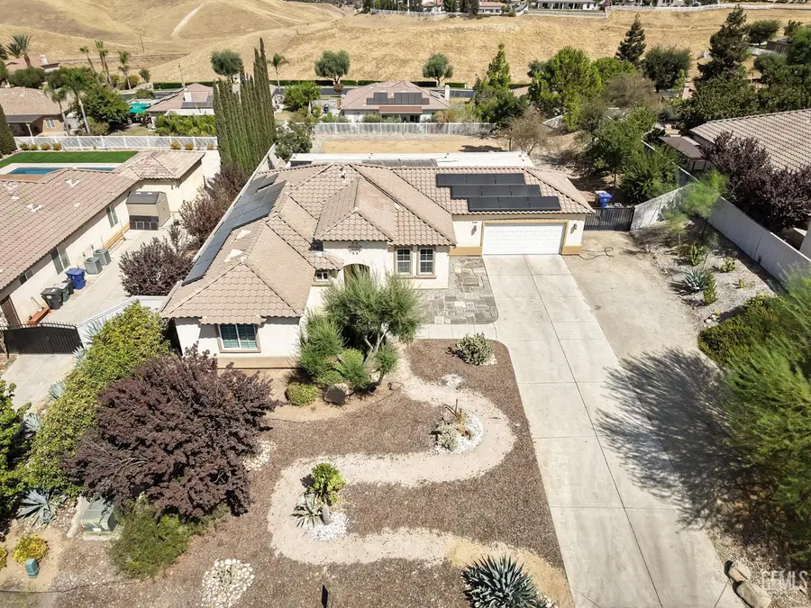 13504 CARPACCIO LANE, Bakersfield, CA 93306 - #3