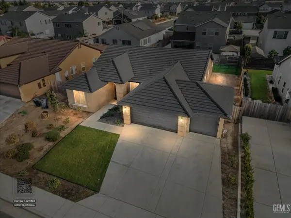 6607 SUNCHASE DRIVE, Bakersfield, CA 93313