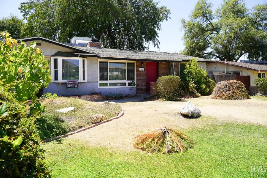 2807 UNIVERSITY AVENUE, Bakersfield, CA 93306 - #3
