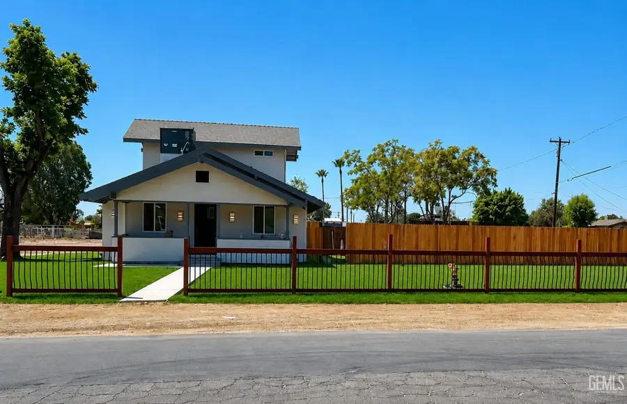 1700 LOTUS LANE, Bakersfield, CA 93307 - #2
