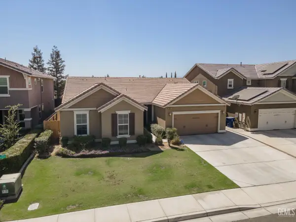 12201 QUIET CREEK WAY, Bakersfield, CA 93311