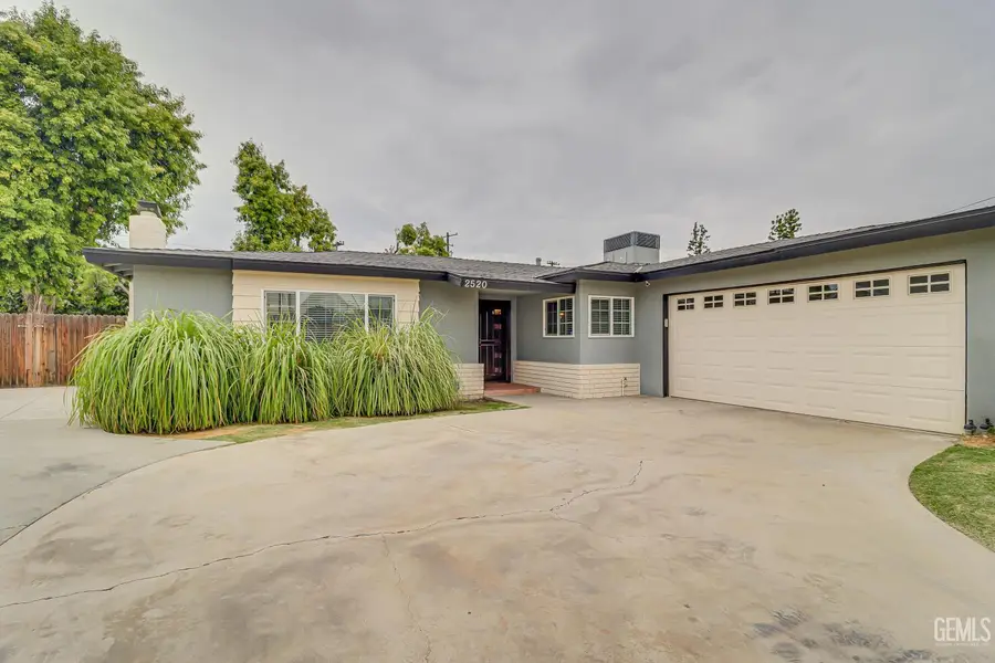 2520 BELVEDERE AVENUE, Bakersfield, CA 93304 - #3