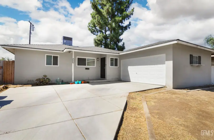 1311 LINDSAY DRIVE, Bakersfield, CA 93304 - #2