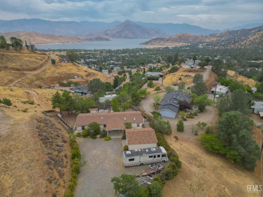 1120 SIERRA VISTA DRIVE, Wofford Heights, CA 93285 - #3