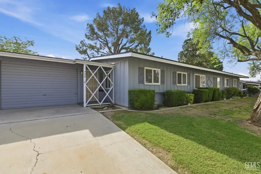 900 RIVER OAKS DRIVE, Bakersfield, CA 93309 - #2