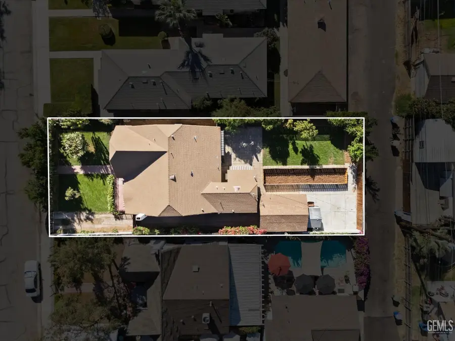 2900 SUNSET AVENUE, Bakersfield, CA 93304 - #3