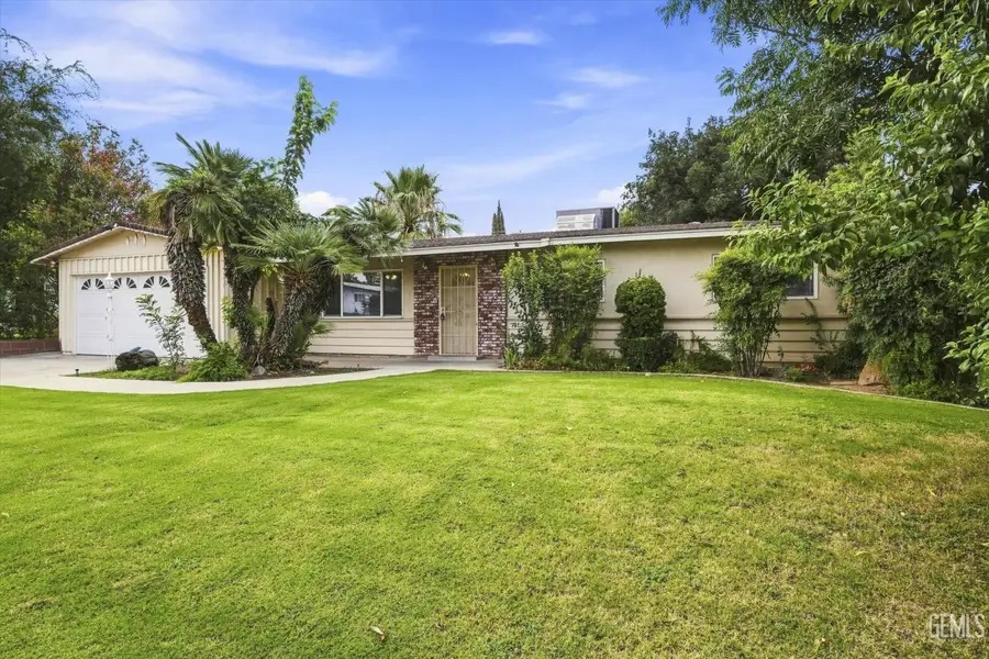 3219 BLADE AVENUE, Bakersfield, CA 93306 - #3