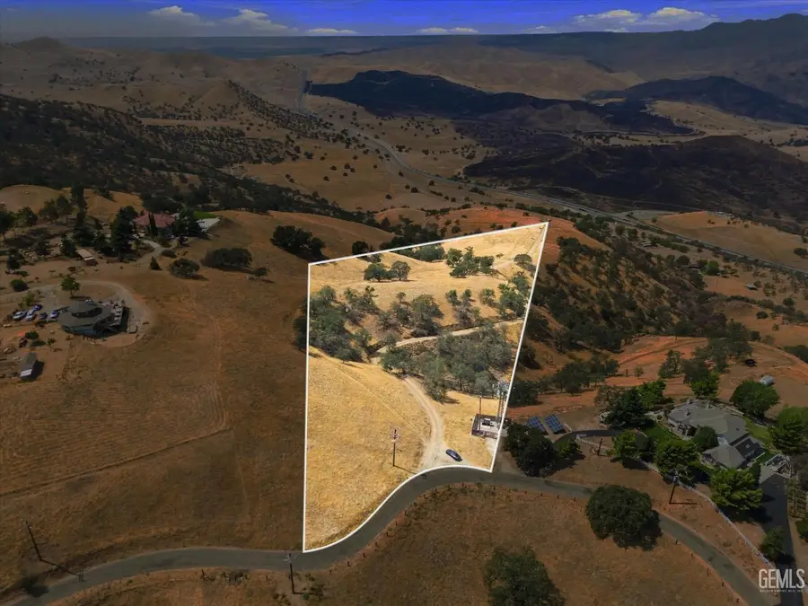 30412 HART OAKS DRIVE, Keene, CA 93531 - #2
