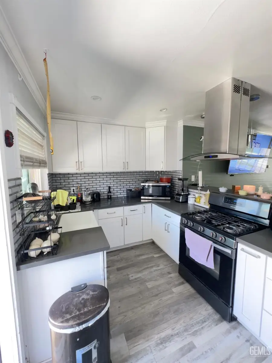 419 W KAMALA STREET, Oxnard, CA 93033 - #2